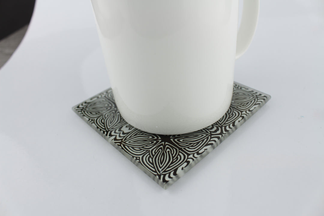 Celtic Design - White/Black Coasters